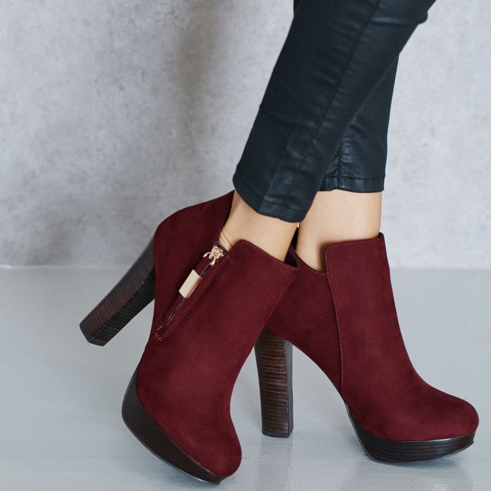 bootie size 7